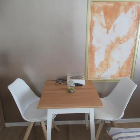 Fendi Lägenhet Eichenbarleben