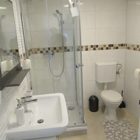 Fendi דירה Eichenbarleben